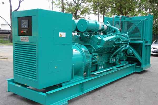 定西柴油发电机组电压不稳定怎样维修？