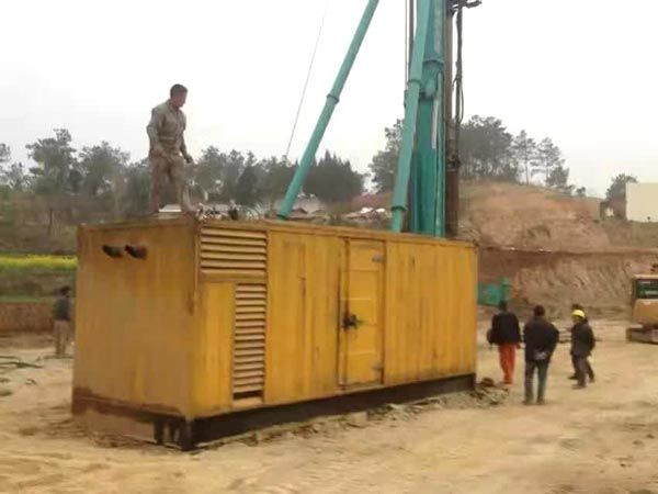 定西如何判断水冷式机油散热器密封件是否需要更换？